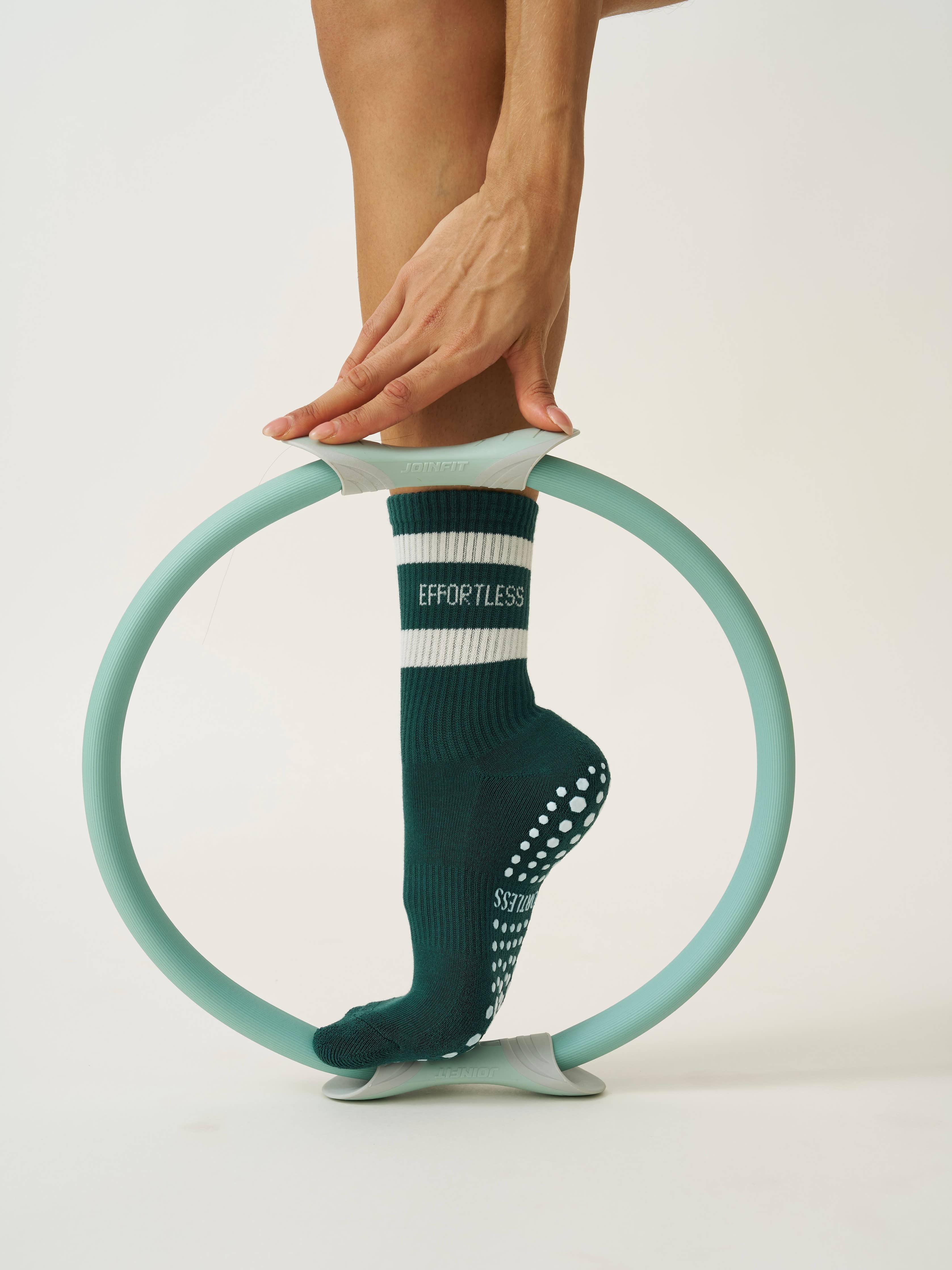 😌 Effortless Club Signature Grip Pilates Socks